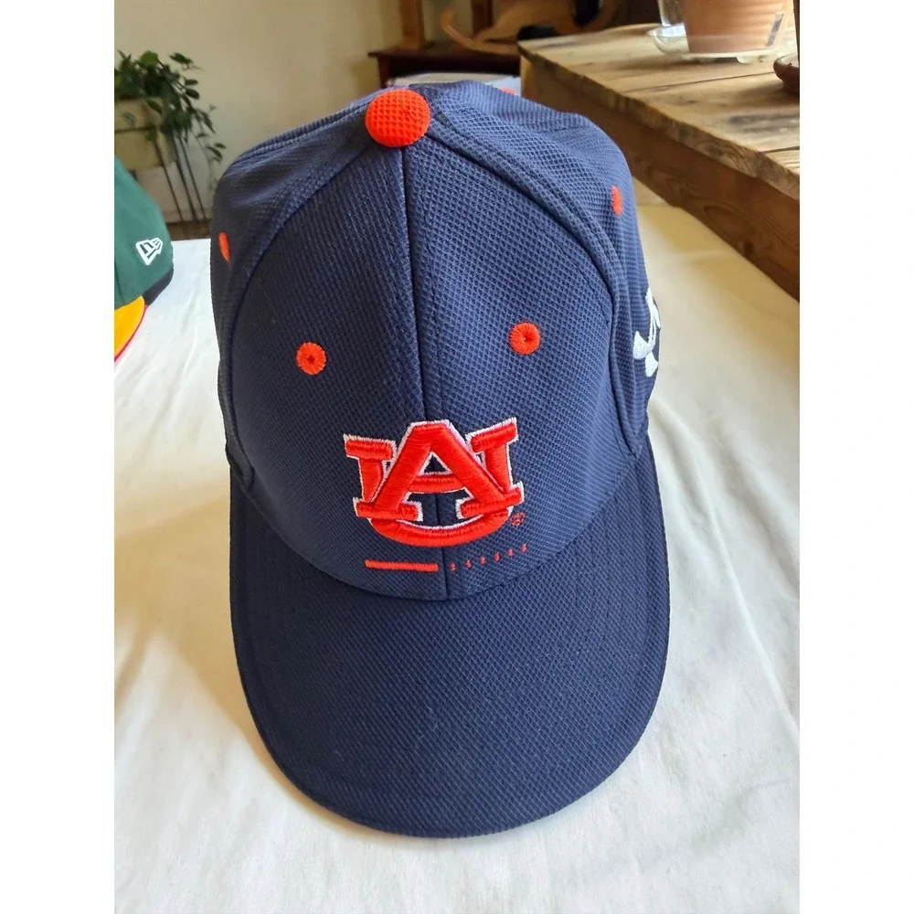 Under Armour Auburn Tigers Youth Hat Navy Blue Orange Iso-Chill Adjustable Cap